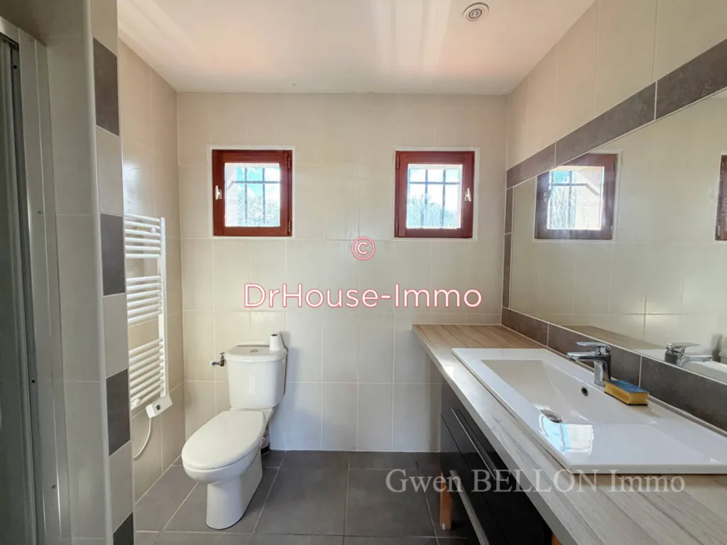Salles de bain - Maison au Calme avec Terrasse à Samouillan