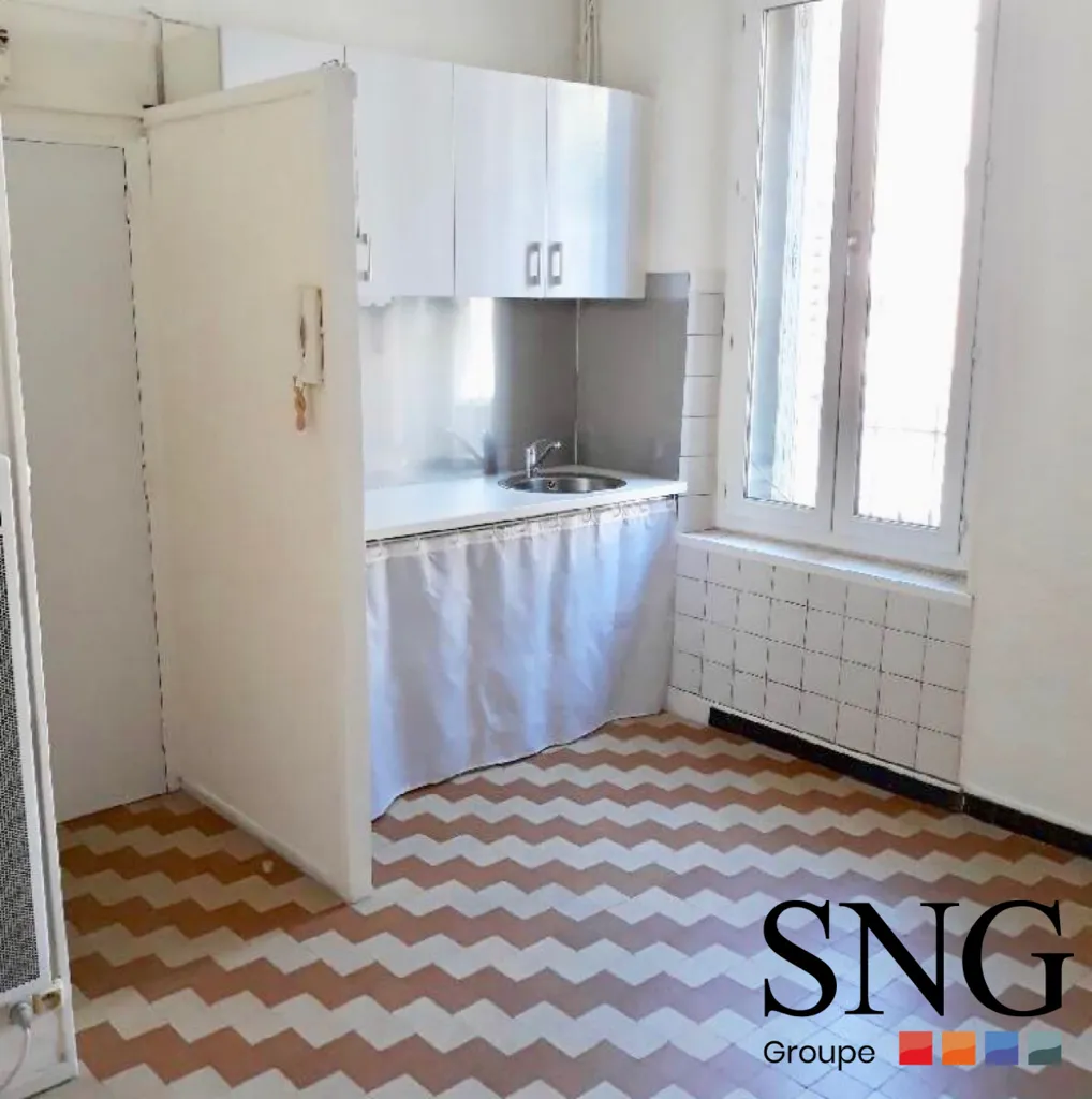Cuisine - Appartement T1 avec Piscine à Marseille