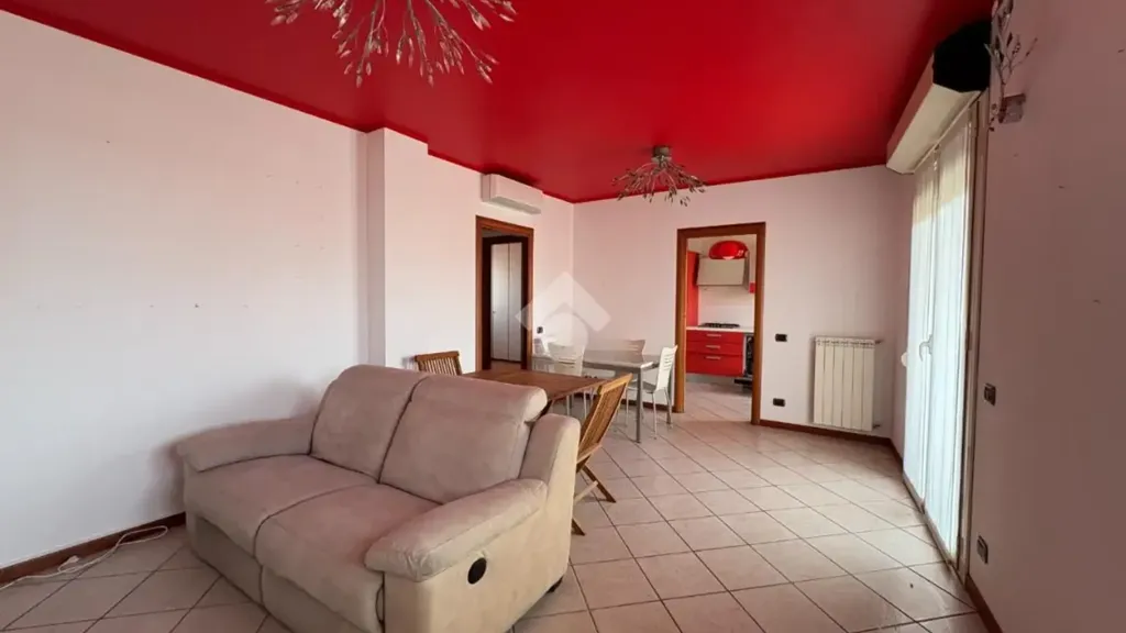 Elutuba - Bright Trilocale with Terrace in Credaro