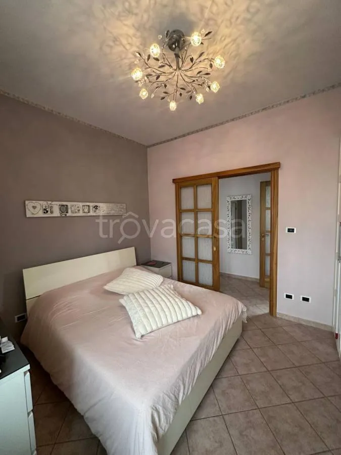 Camere da letto - Armed Trilocale with Balcony in Rosta