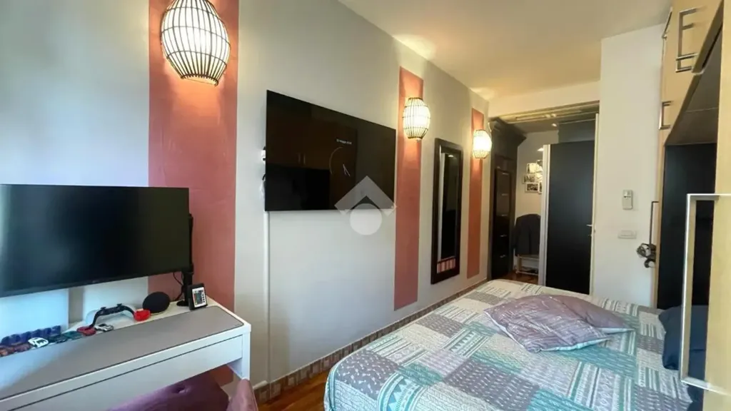 Magamistoad - Fully Furnished Flat with Balcony in Scandicci