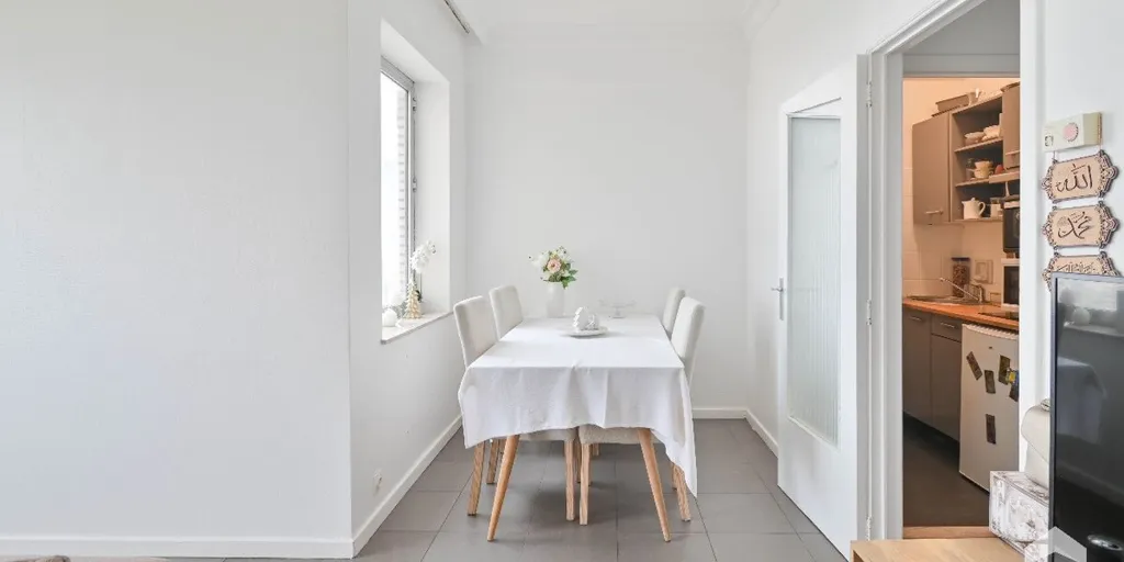 Söögituba - Flat with Garden Access in Ukkel