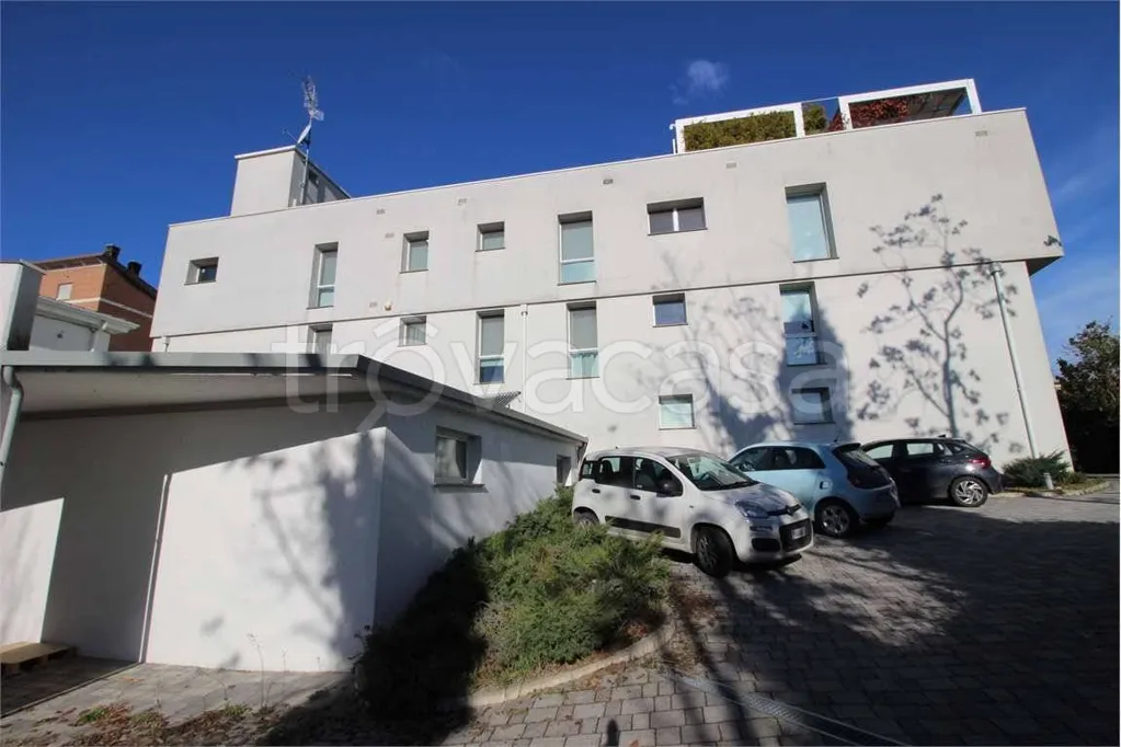 Välivaade - Efficient Flat with Lift in Sassuolo