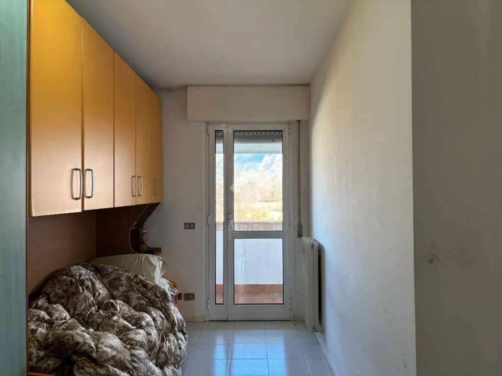 Chambres - Commercial Complex with Restaurant in Artegna