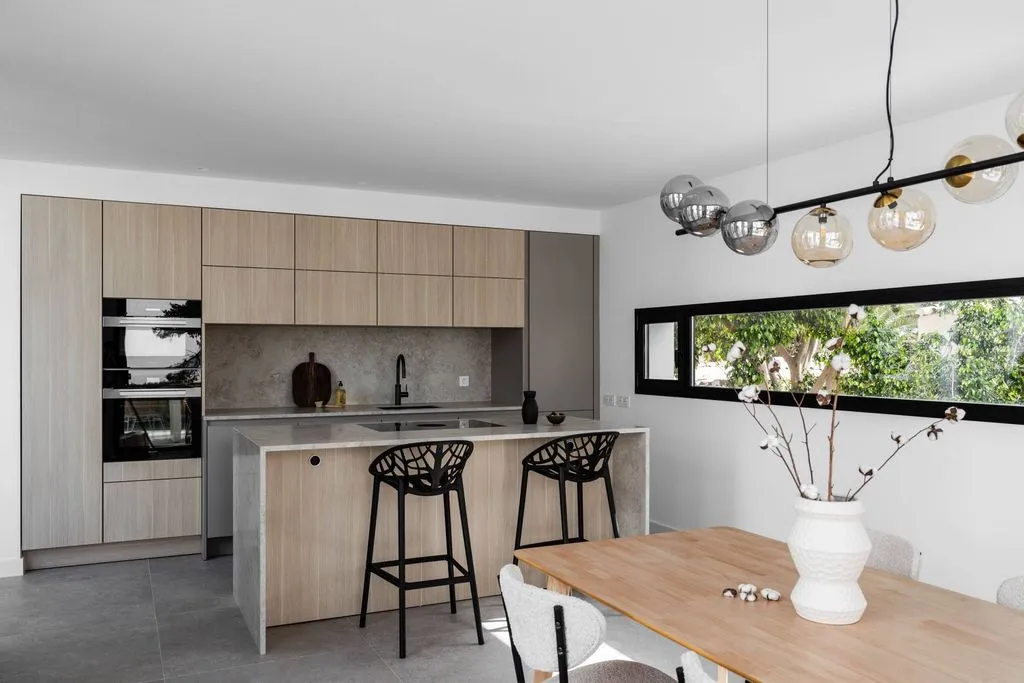 Cuisine - Modern Villa with Sea View in Marbella East