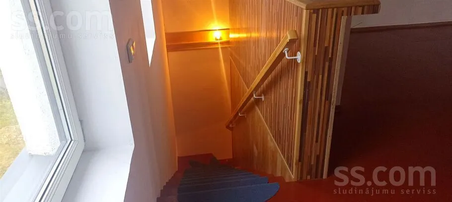 Pièces - Rented House with Central Heating in Iecava