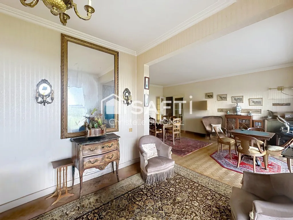 Elutuba - Spacious Flat with Balcony near Angers Centre