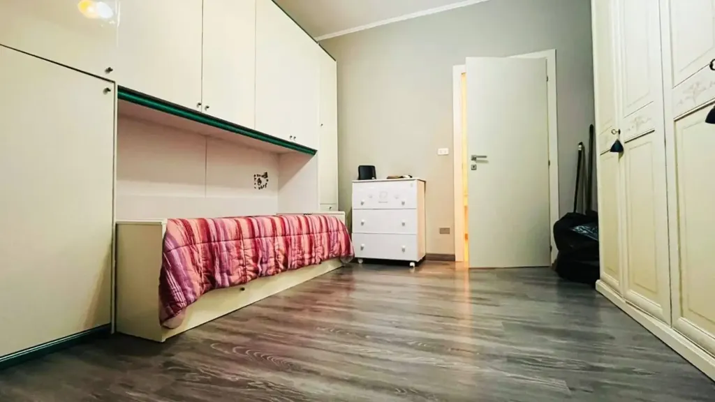Magamistoad - Rearranged Apartment with Balcony in Lucera