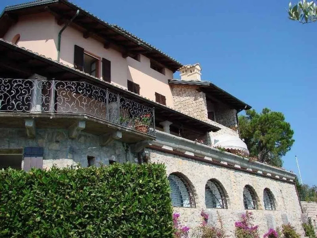 Välivaade - Stone Villa with Sea Views in Grimaldi Superiore