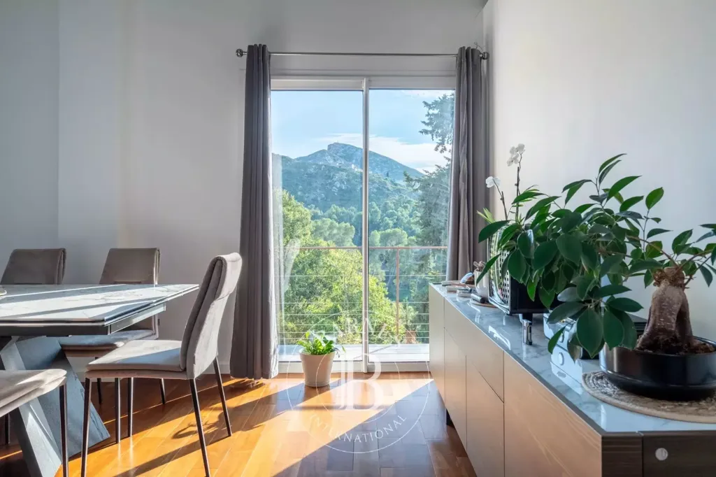 Söögituba - Luxury House with Calanques View in Marseille