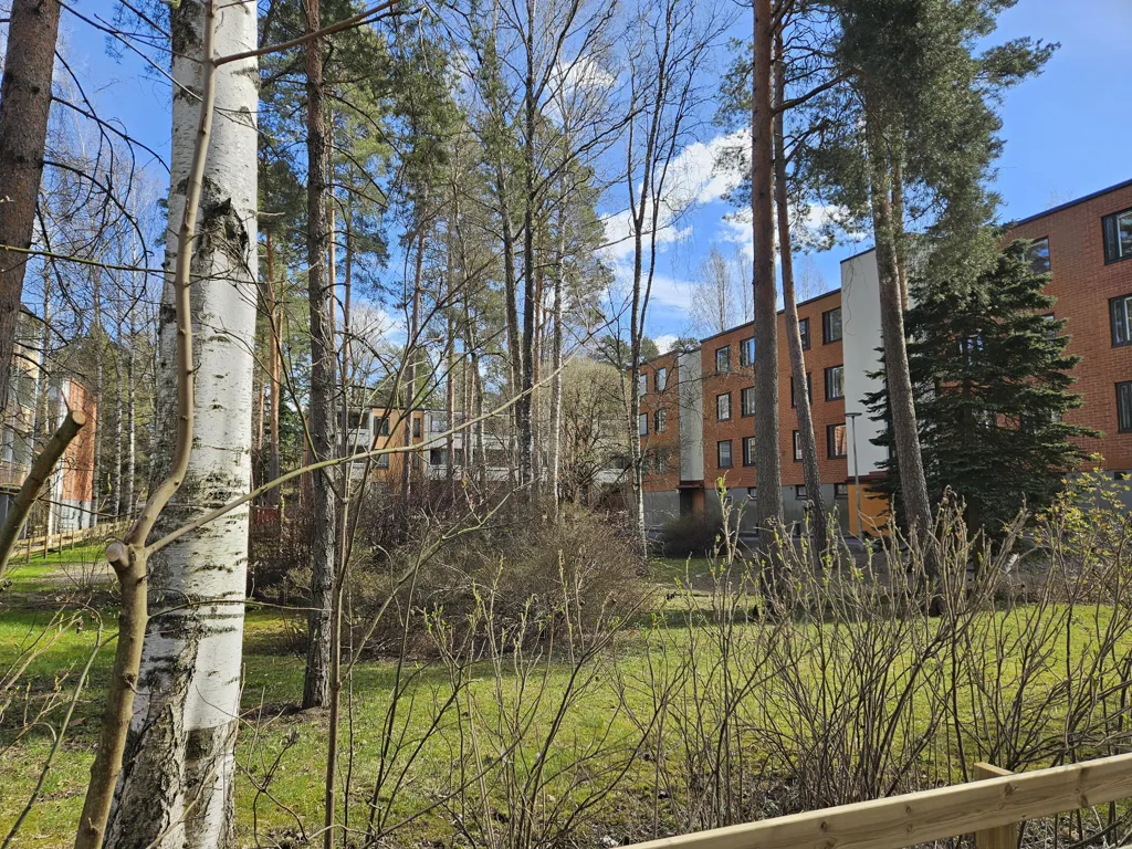Aed - Spacious Apartment with Balcony in Matinkylä, Espoo