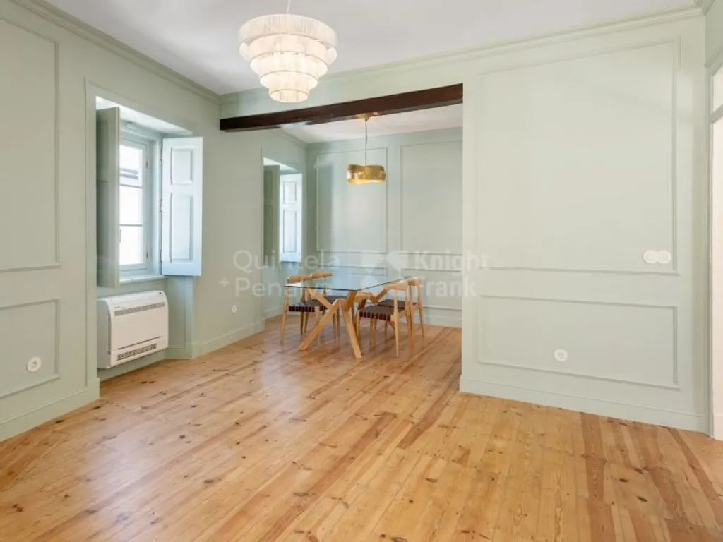 Söögituba - Refurbished Triplex Flat in Monte Estoril, Cascais