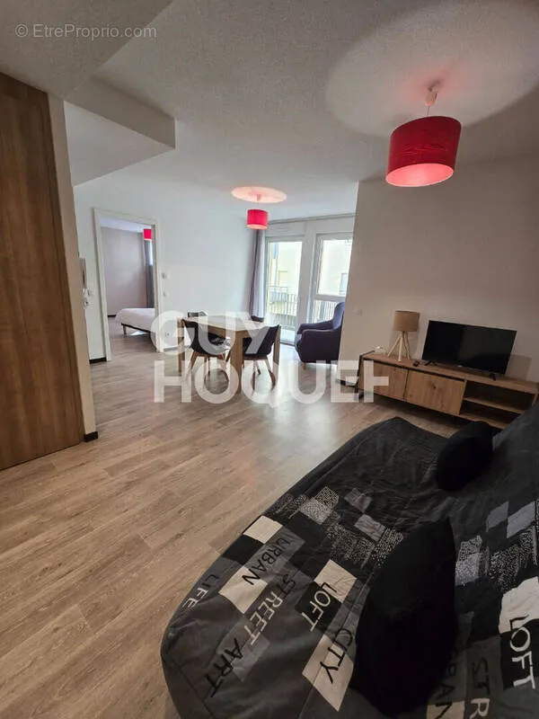 Living Room - 2-Bedroom Apartment with Balcony in Saint-Avold