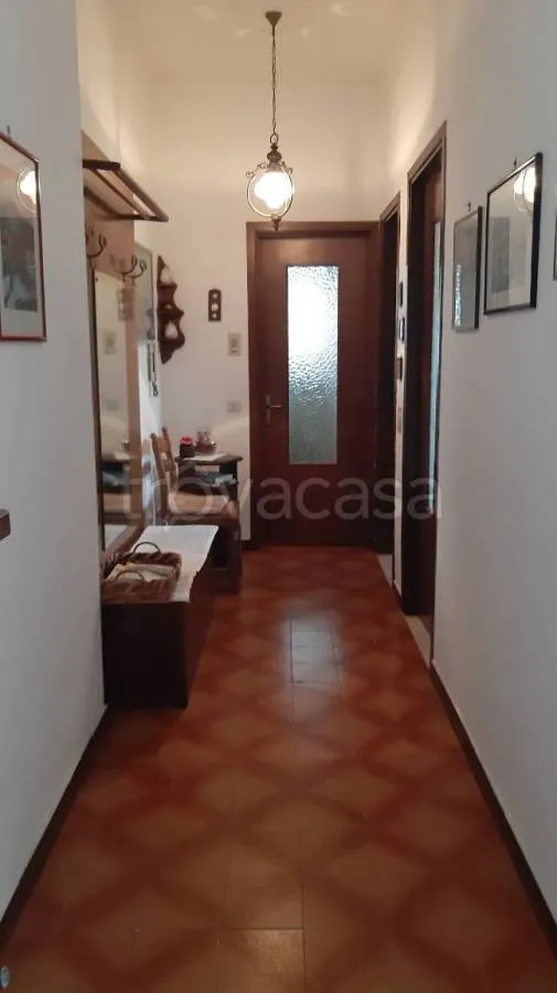 Entrée - Independent House with Alpine View in Roascio