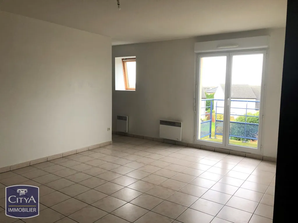 Stanze - 2-Bed Flat with Balcony in Avion