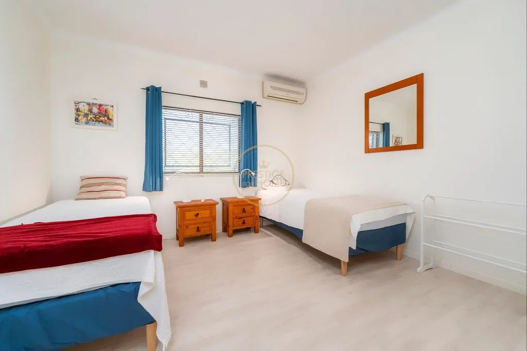 Magamistoad - Luxury Villa with Pool in Quarteira