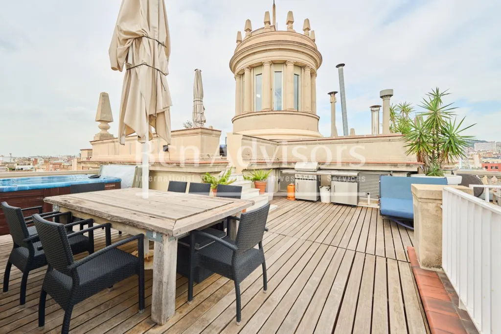 Terrass - Penthouse with Rooftop Pool in Dreta de l'Eixample, Barcelona