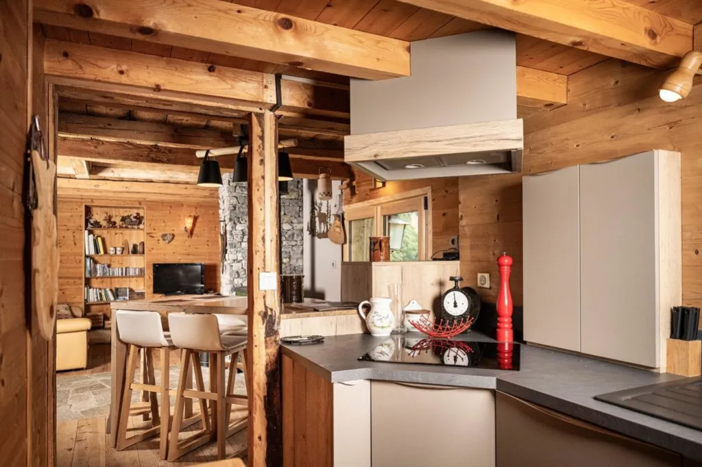 Cuisine - Chalet Ancien avec Vue Montagne à Thônes