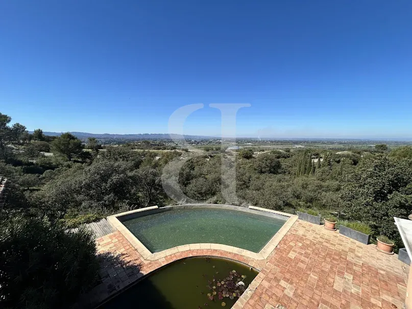 Bassein - Architectural Villa with Panoramic View near Cavaillon