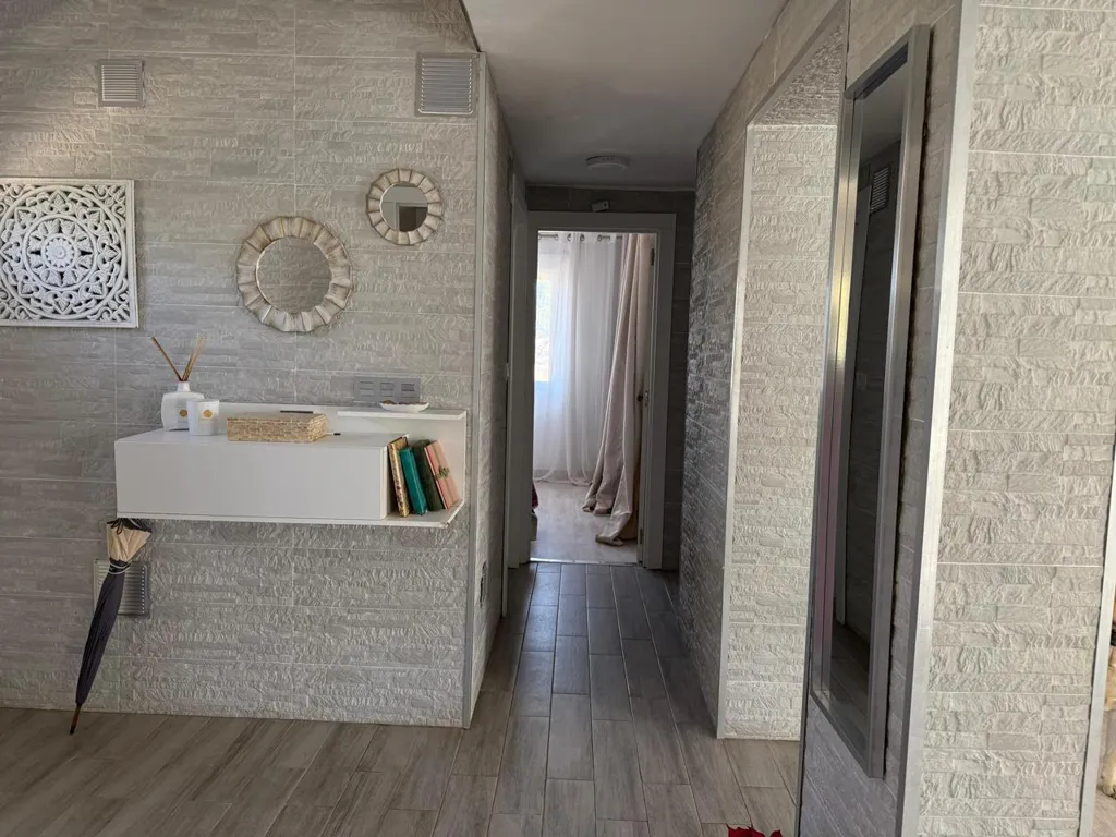 Esik - Villa with Sea Views in Vera Playa