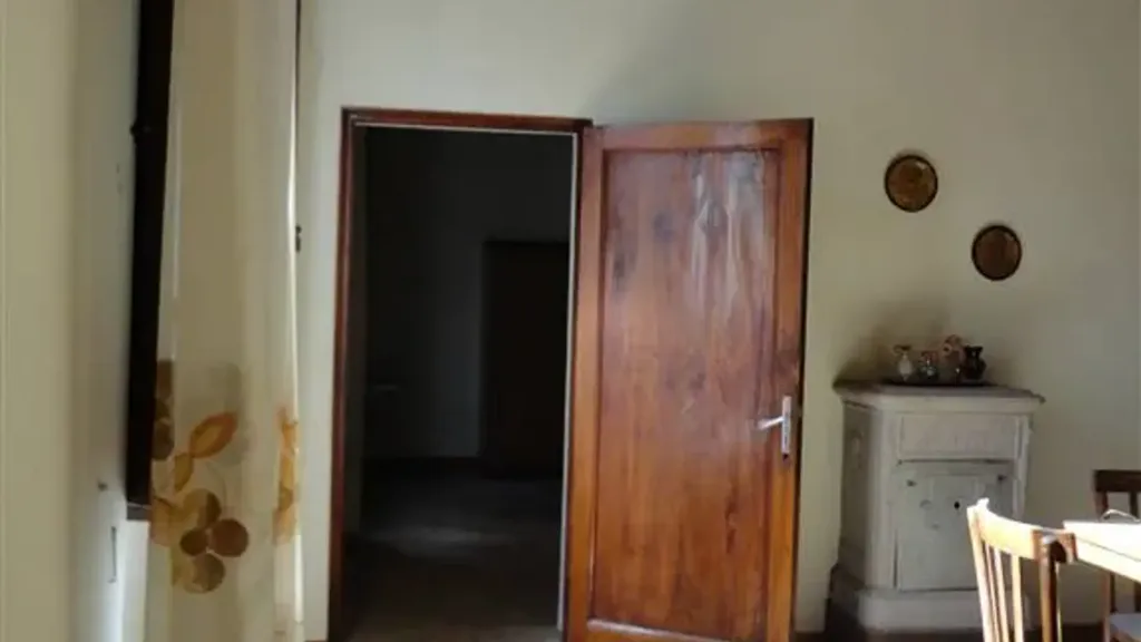 Dining Room - Historic Three-Bedroom Apartment in Montaione