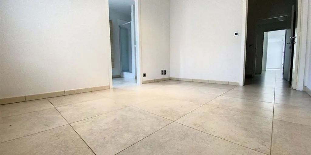 Habitaciones - Ground Floor Apartment with Terrace in Mouscron