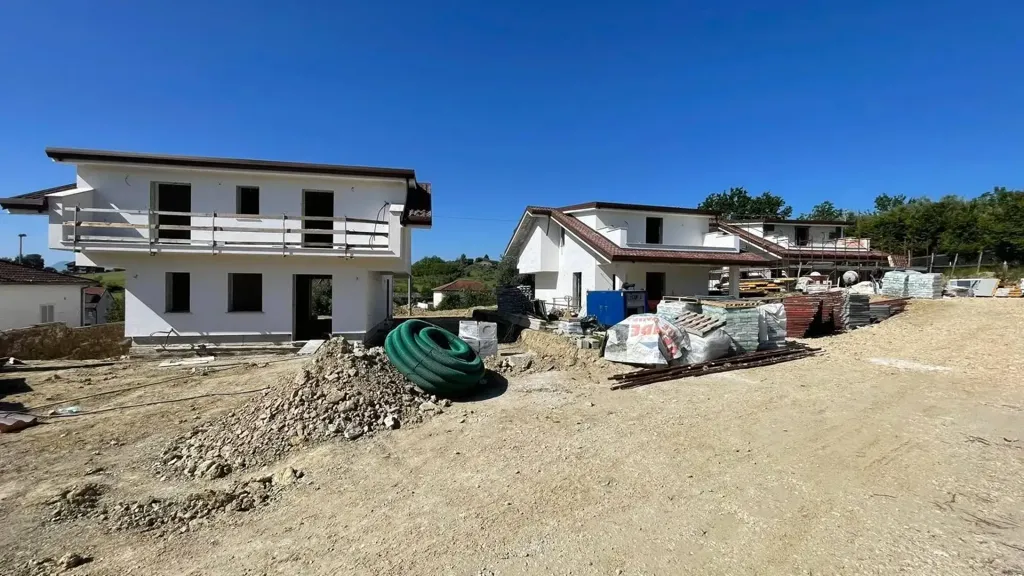 Extérieur - Modern Semi-Detached Villa with Terrace in Torrice