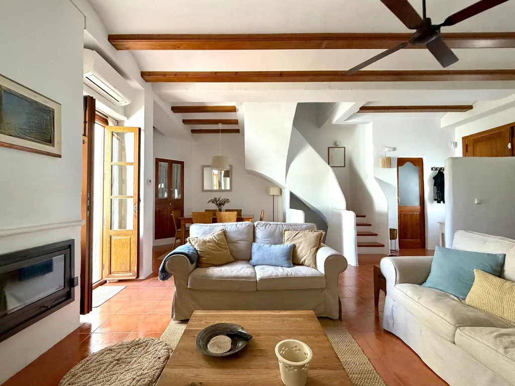 Elutuba - Traditional Semi-detached with Garden in La Xara