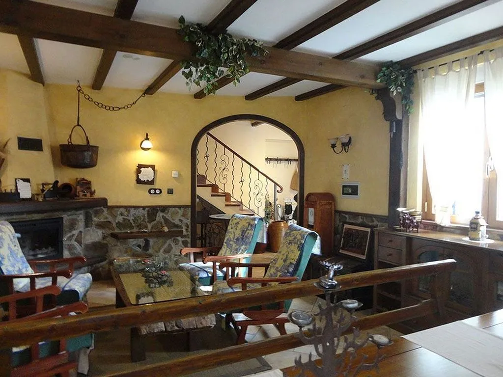 Salle à manger - Adosado with Rustic Decor in Riocavado de la Sierra