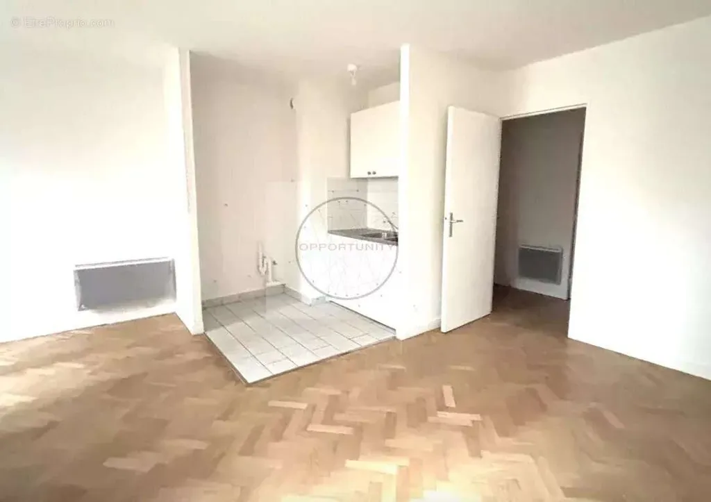 Séjour - Appartement Calme avec Ascenseur à Saint-Mandé