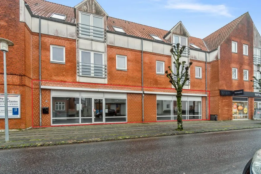 Välivaade - Commercial Space with High Visibility in Grindsted