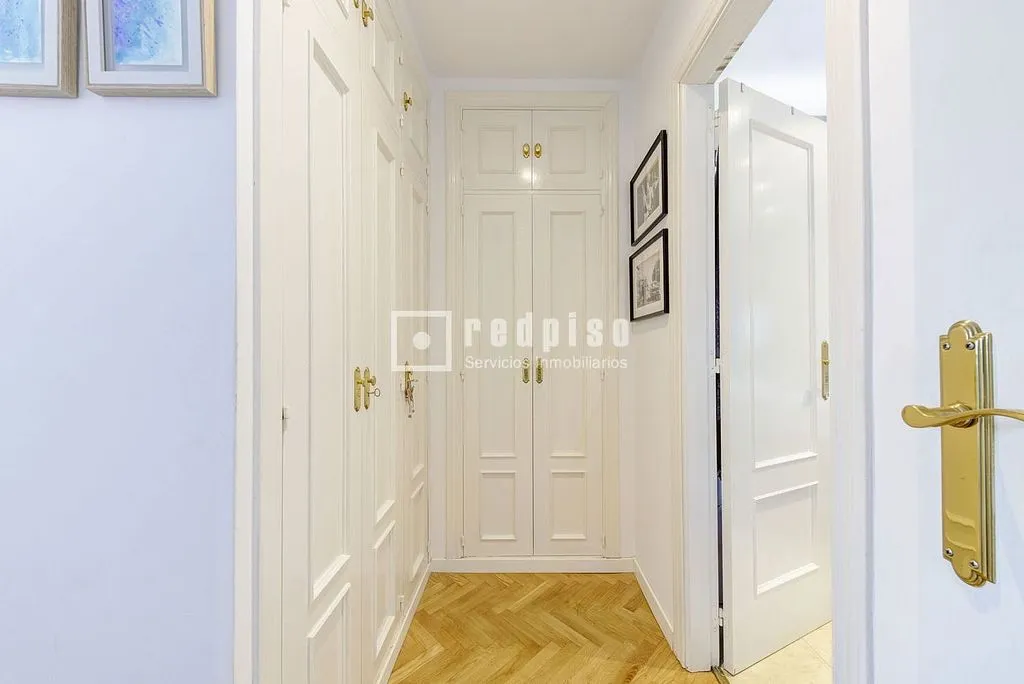 Hallway - Duplex with Pool and Terrace in Boadilla del Monte
