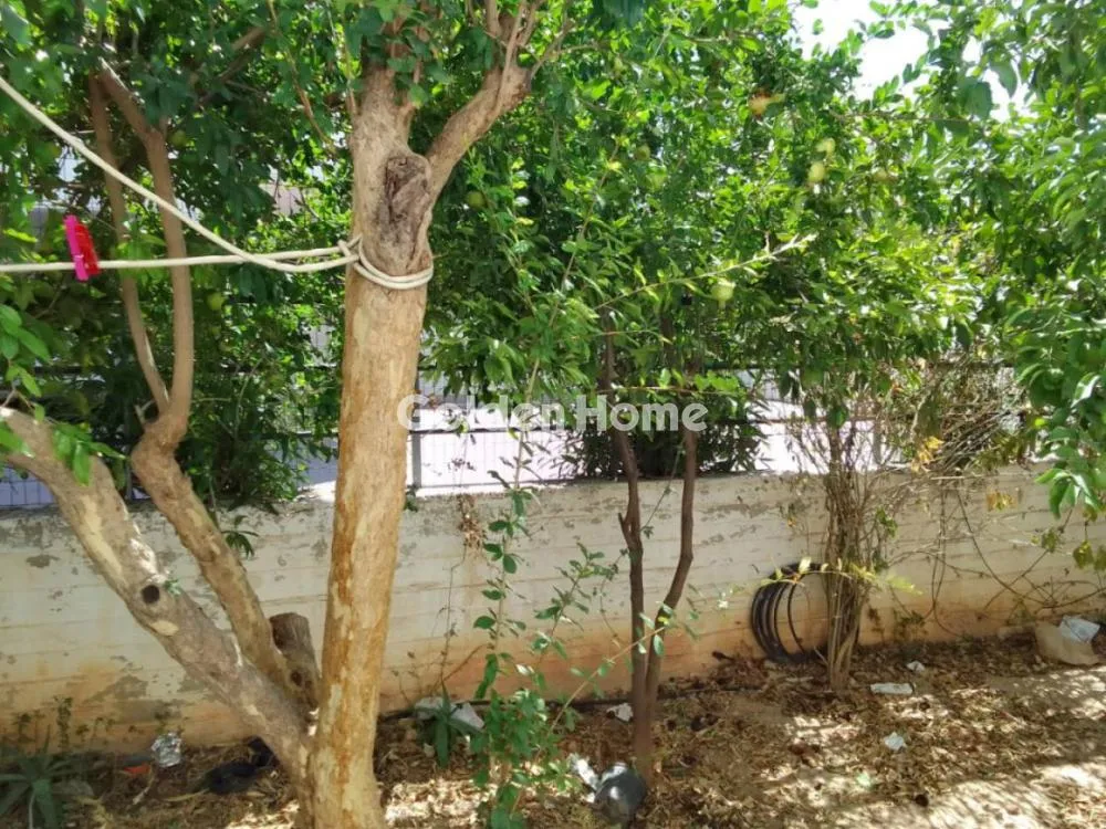 Commercial property in GR