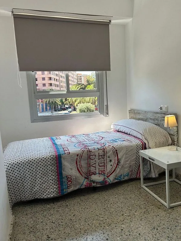 Magamistoad - Student Flat with Terrace in Ciudad Universitària