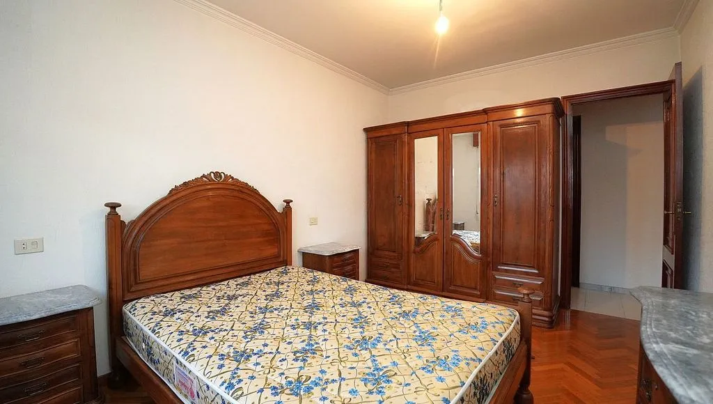 Chambres - Apartment with Balcony in Paradai