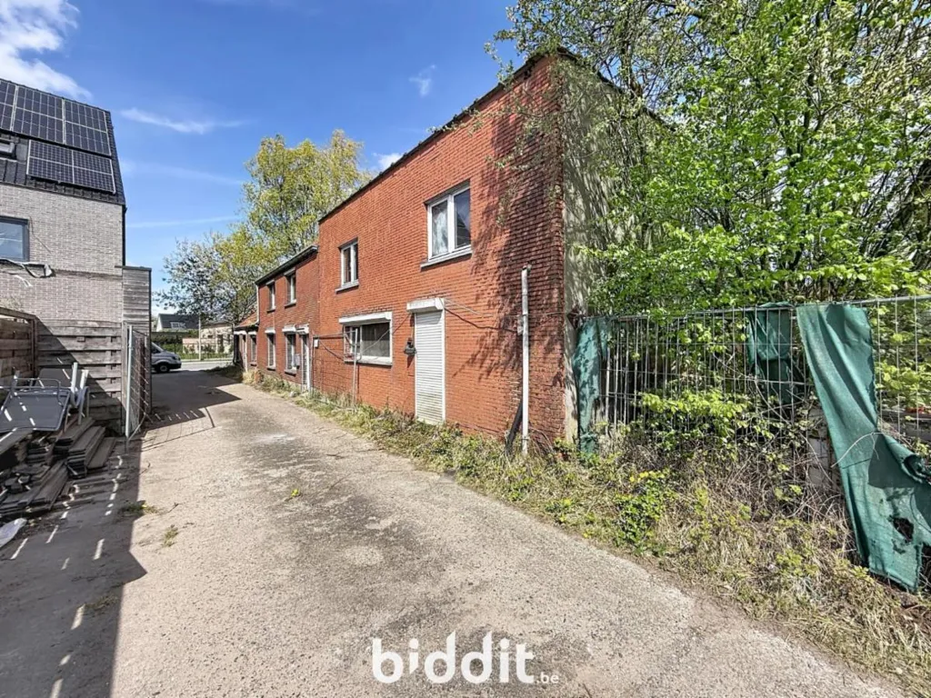 Extérieur - Projet de Rénovation Urbaine avec 4 Façades