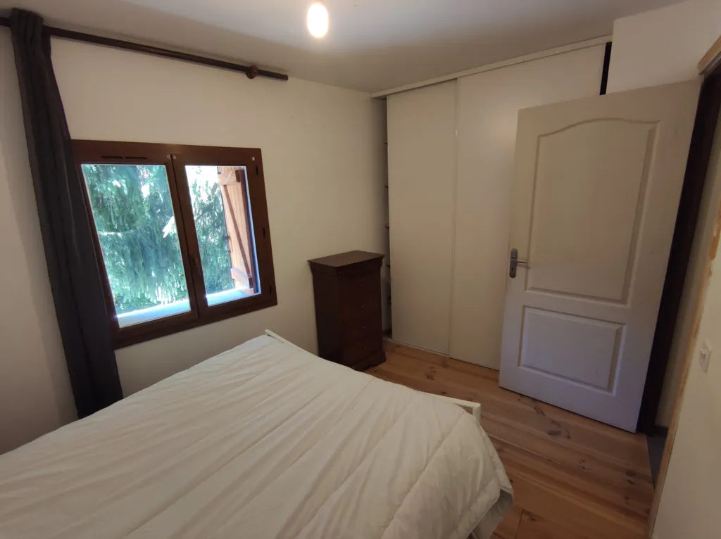 Chambres - Grange Rénovée avec Vue Montagne à Valdeblore