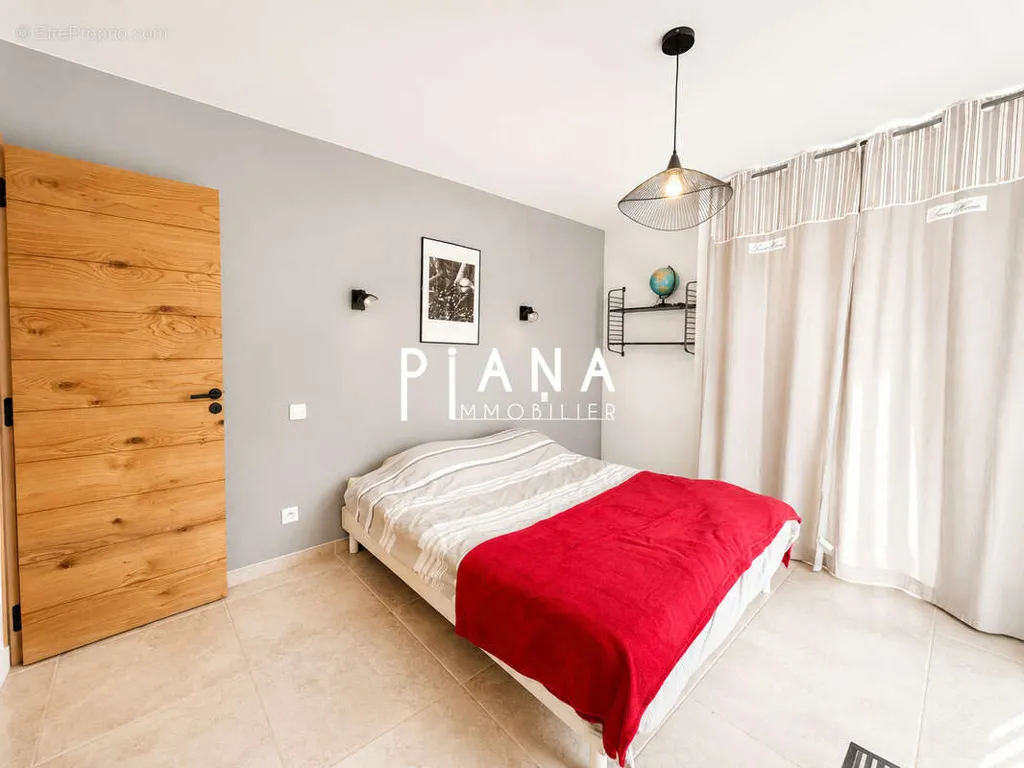 Magamistoad - Eco-Friendly Villa with Pool in Saint-Zacharie