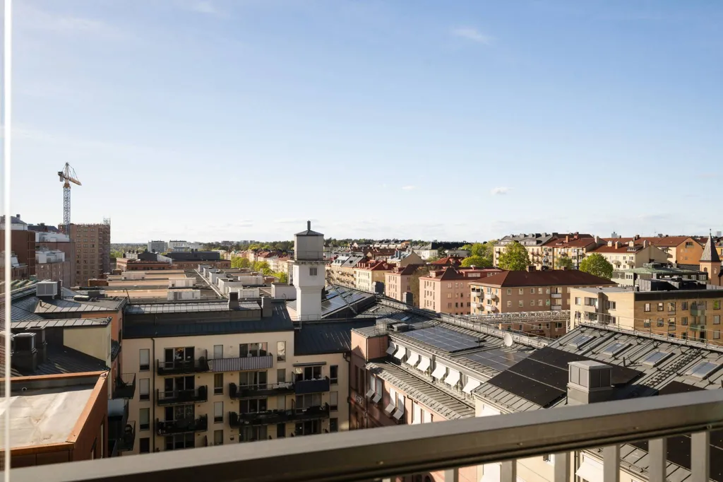 Rõdu - Apartment with Double Balconies in Sundbyberg