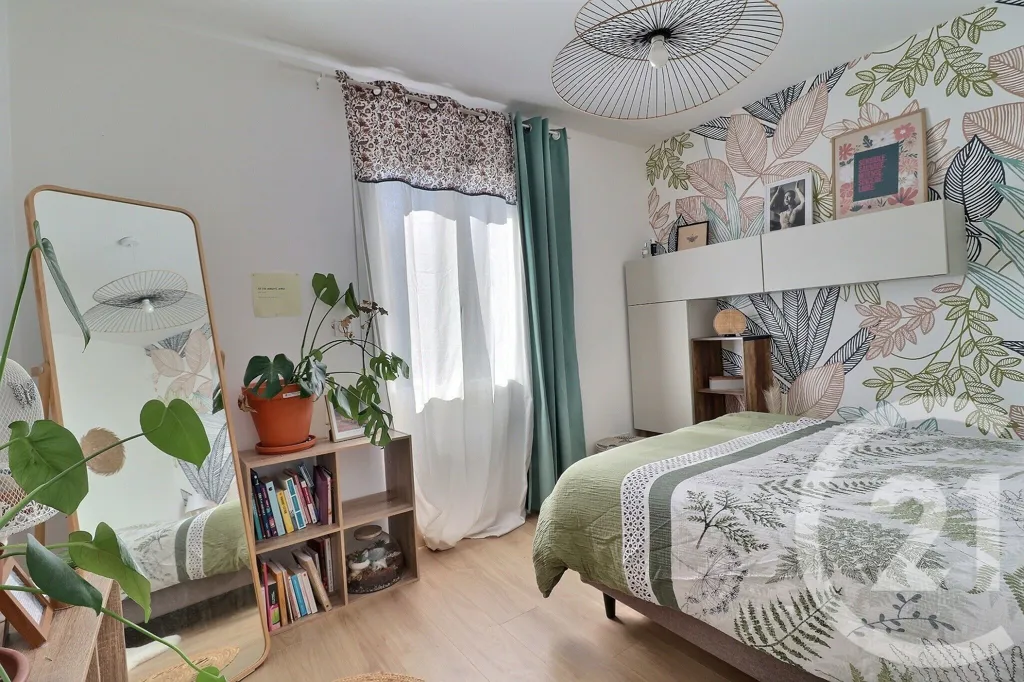 Chambres - Maison Moderne avec Jardin à Simandre-sur-Suran