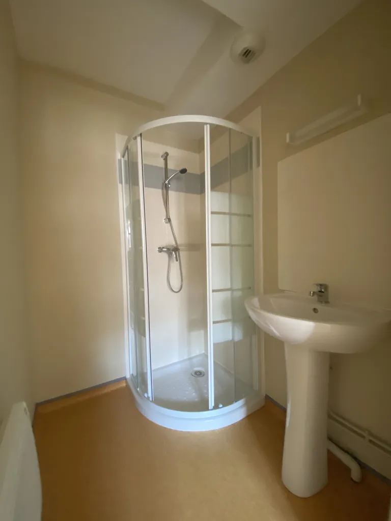 Salles de bain - Appartement 2 Pièces Centre Ville Amiens