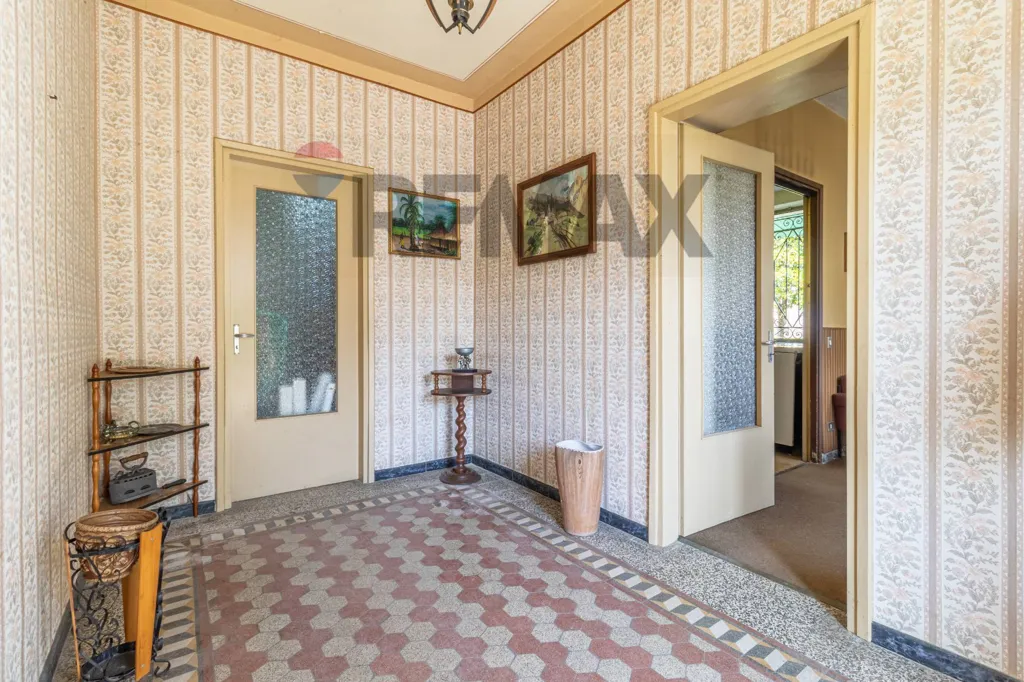 Hallway - Villa with Garden near Municipio