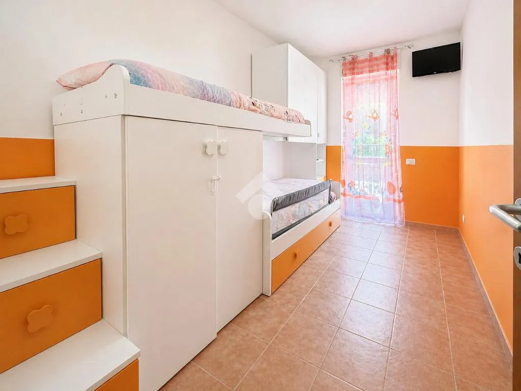 Chambres - Ground Floor Apartment with Terrace in Orte