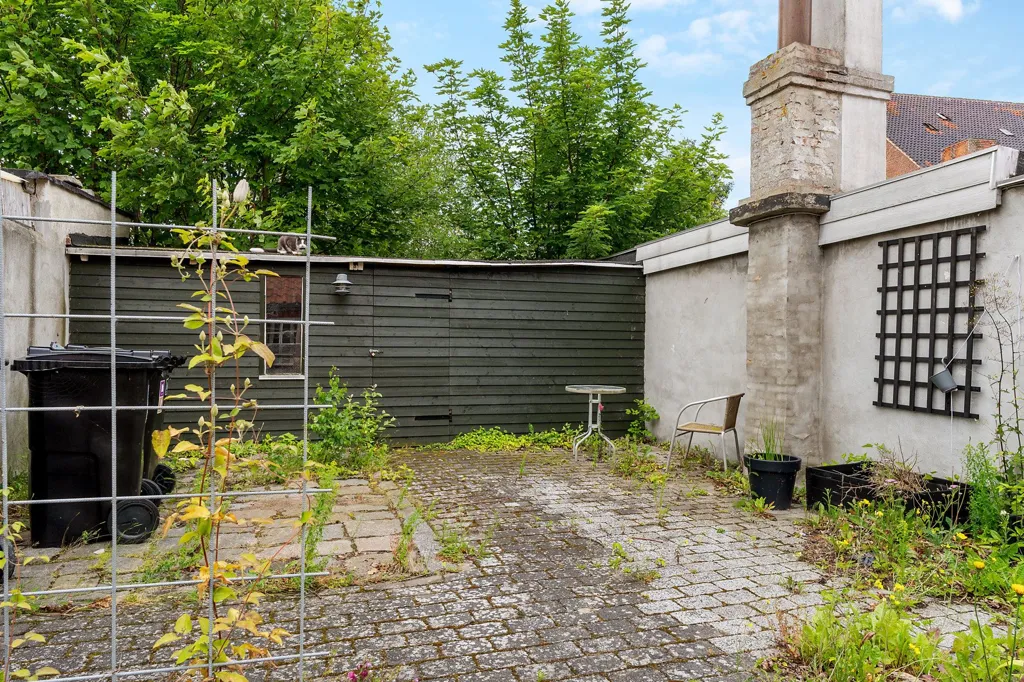 courtyard