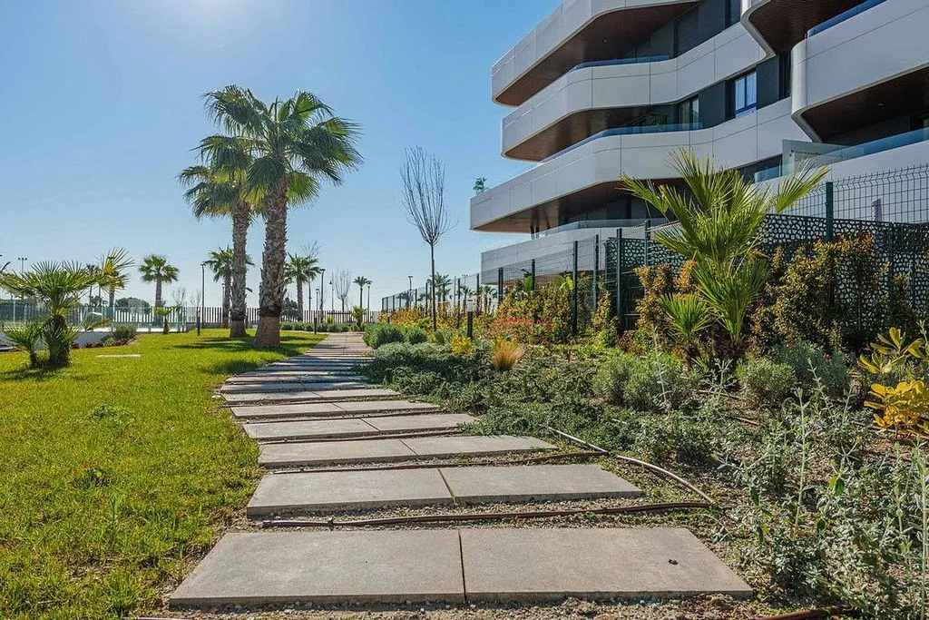 Aed - Beachfront Penthouse with Sea Views in Torremolinos
