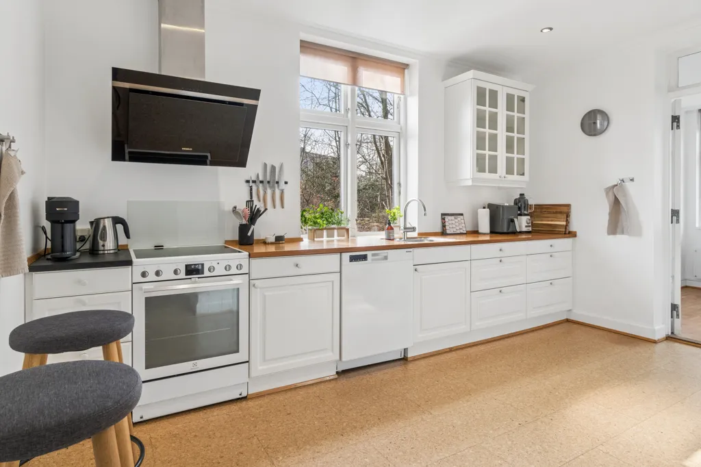 Köök - Villa Apartment with Garden in Hellerup