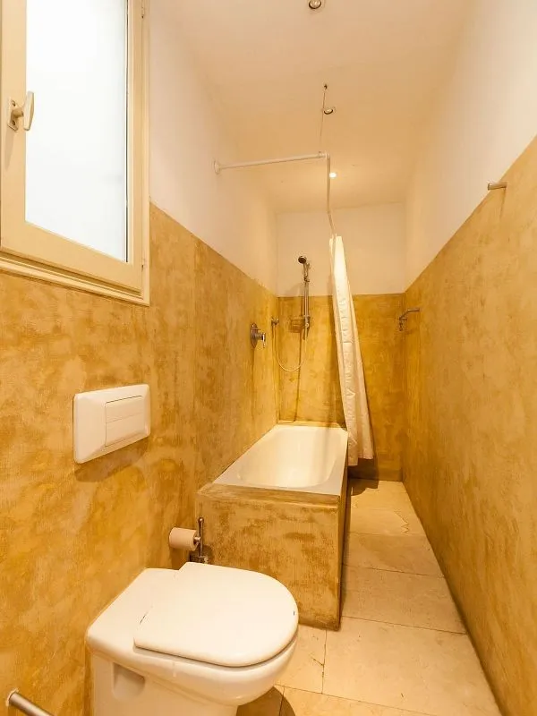 Salles de bain - Modernist Flat with Balcony in L'Antiga Esquerra