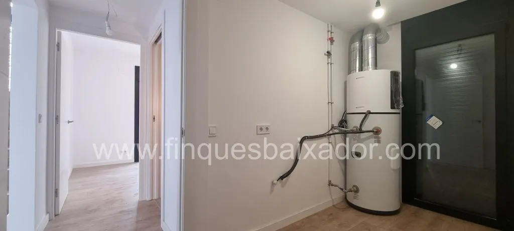 Esik - New Build House with Pool in Segur de Calafell