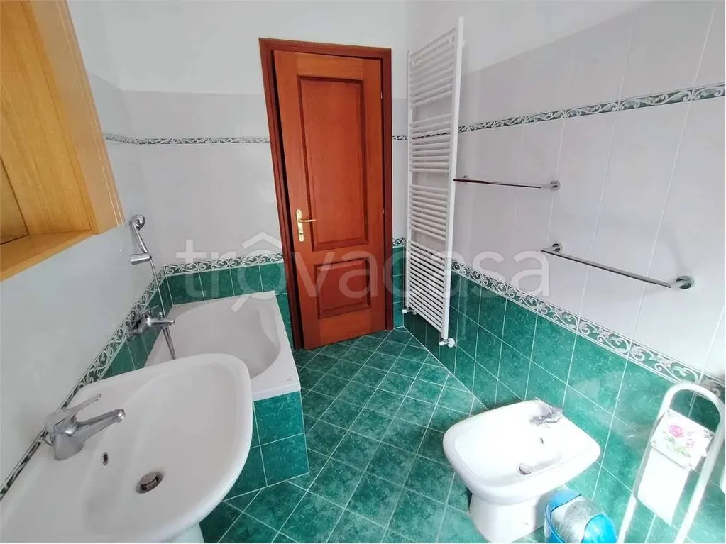 Vannitoad - Rustic Apartment with Panoramic View in Cesio