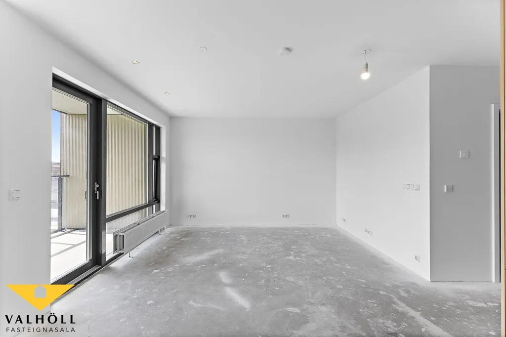 Pièces - Modern Apartment with Balcony in Reykjanesbær